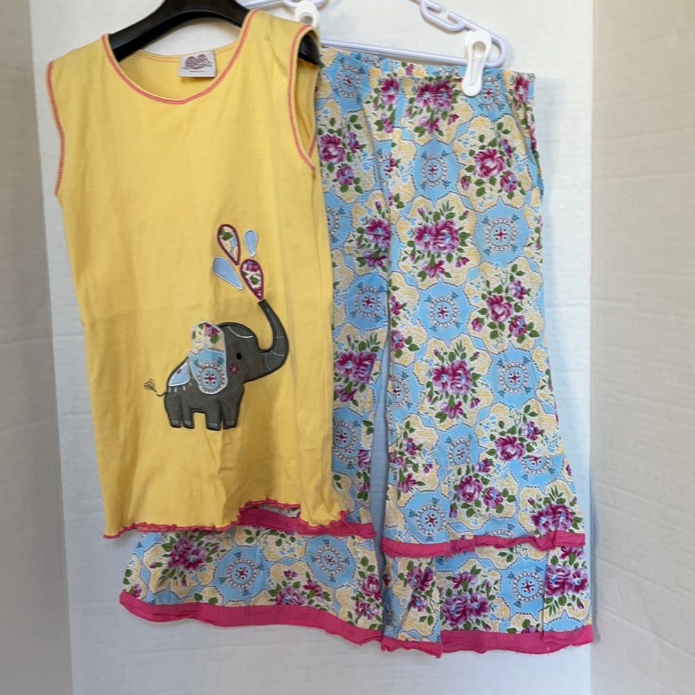 ANN LOREN Boutique Girls Tunic and Ruffled Pants Size 9-10